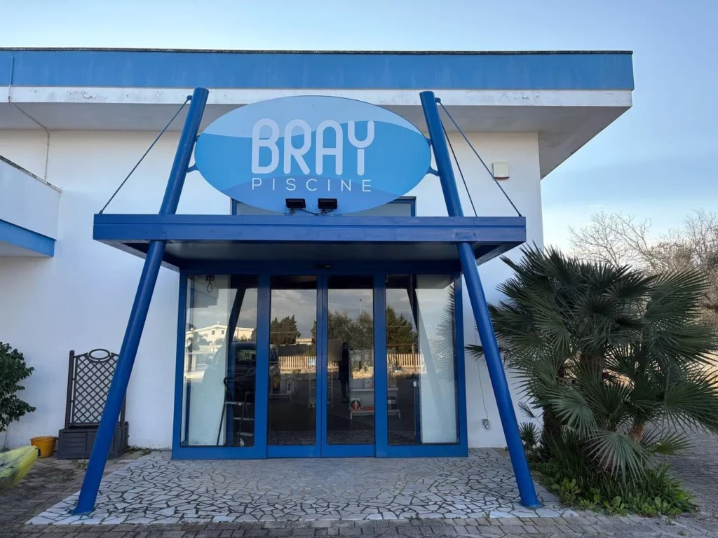 Piscine idromassaggio Joyee presso Bray Group a Ruffano, Lecce, Puglia