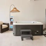 Piscine idromassaggio Joyee presso Aqvam Piscine e Benessere a Sinalunga 2